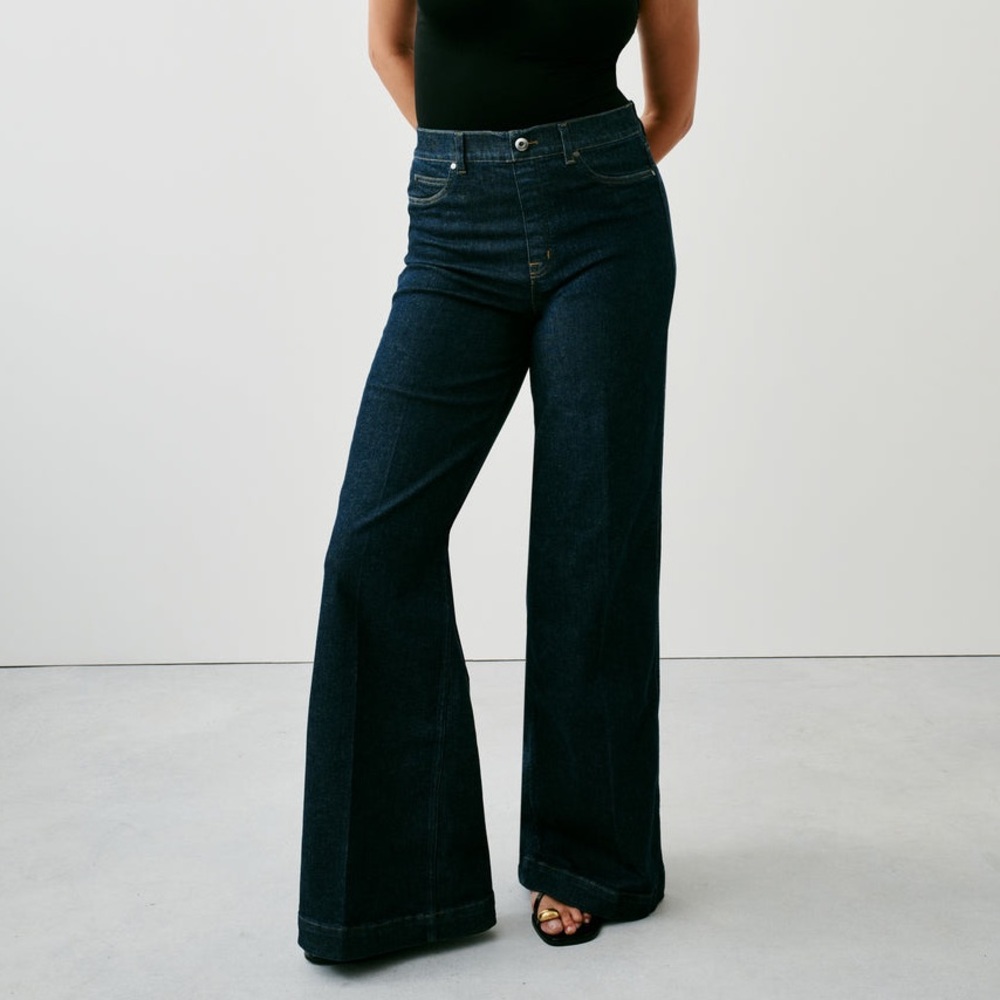 Spanx SPANXshape EveryWear Wide Leg Jeans